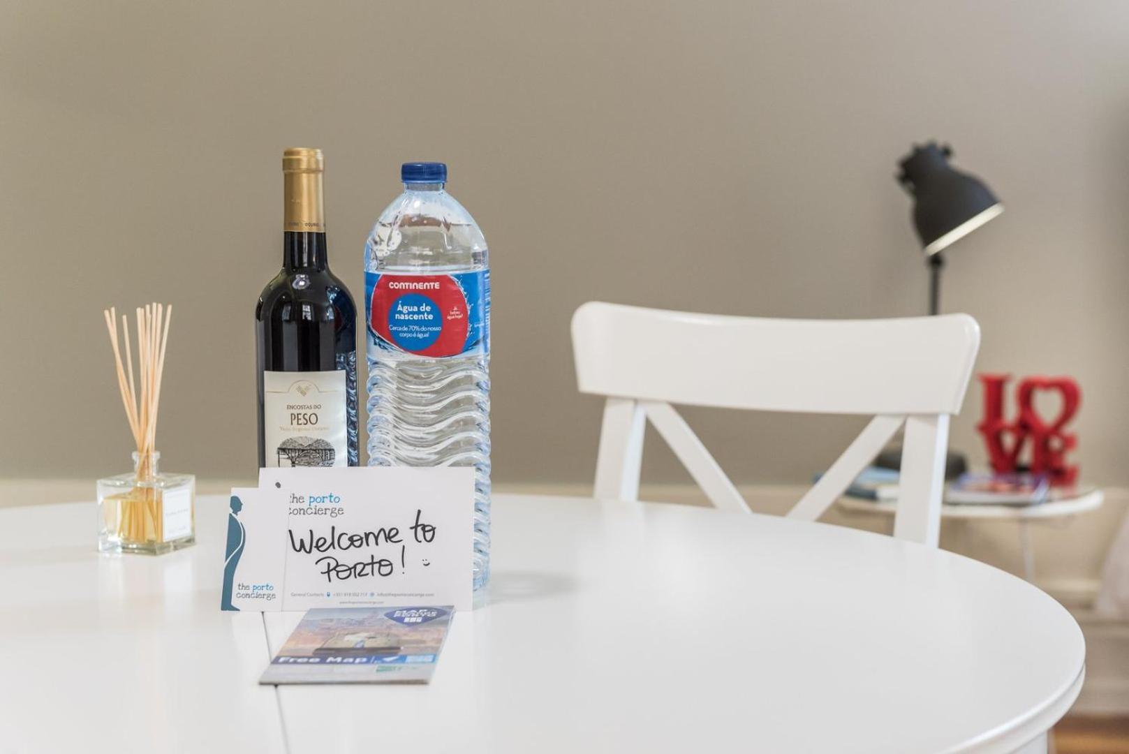 Guestready - Chic Retreat In The Heart Of Porto Apartment Luaran gambar