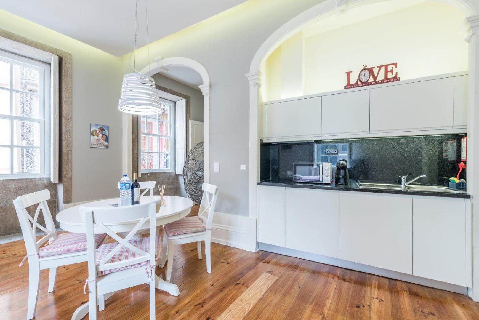 Guestready - Chic Retreat In The Heart Of Porto Apartment Luaran gambar